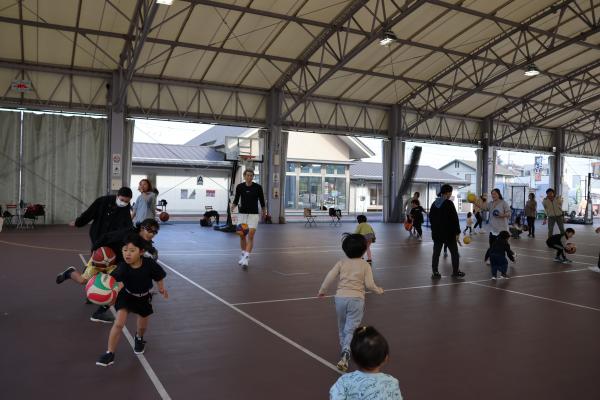 親子イベント（バスケ）鬼ごっこ