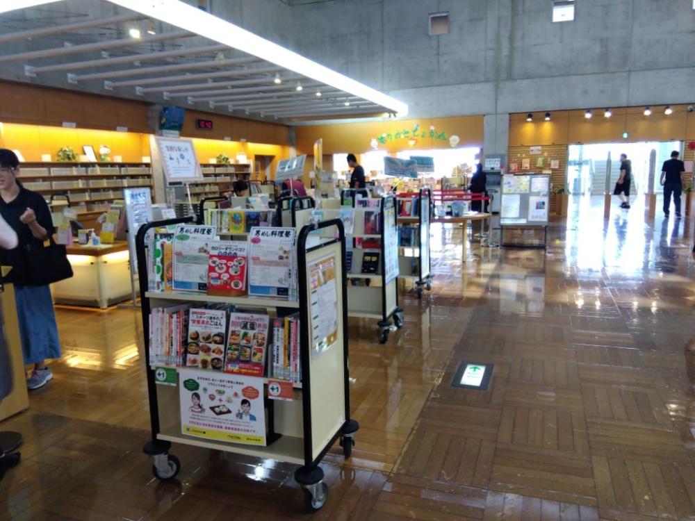 写真（図書館3）